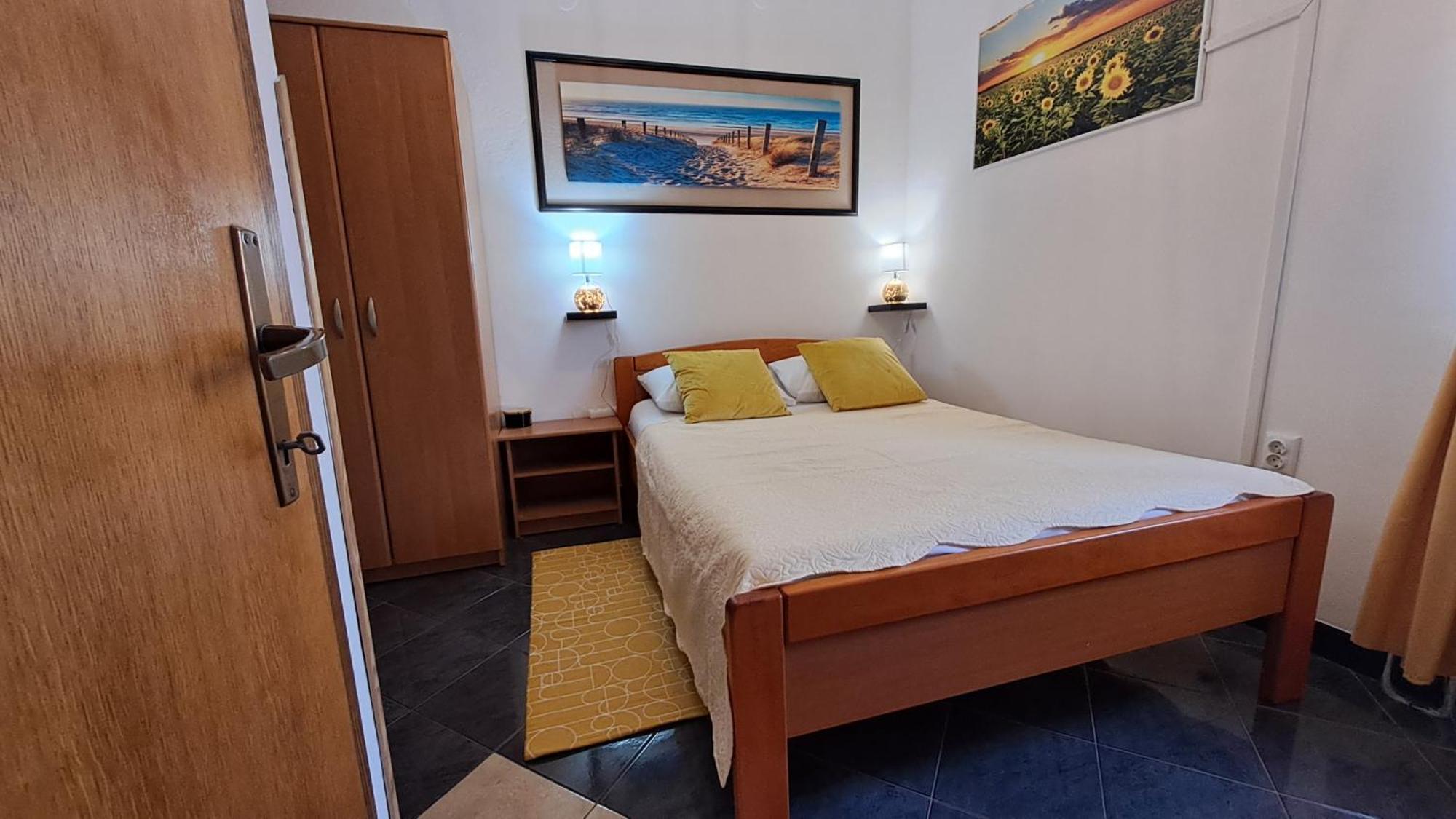 Red Gold Apartment Pula Zewnętrze zdjęcie